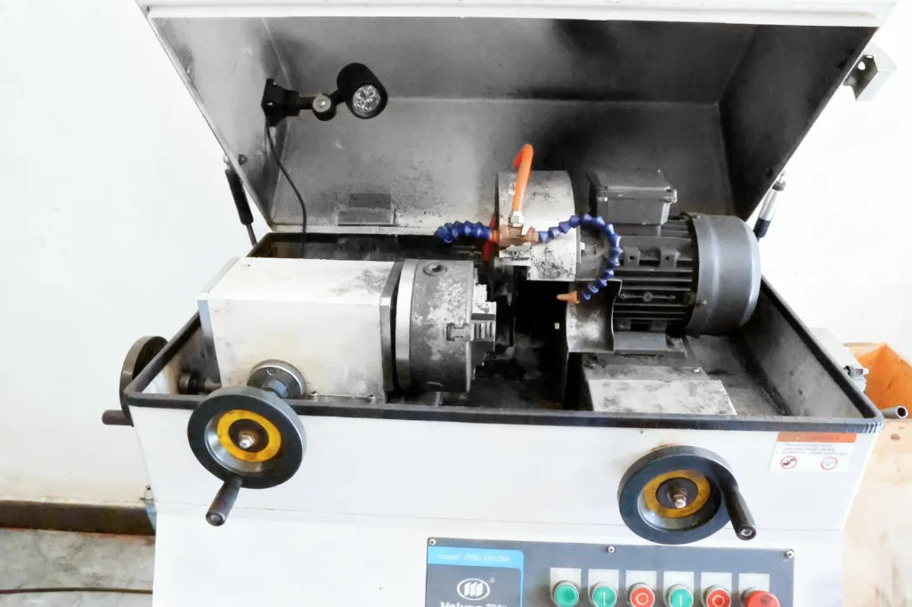 AnyToolz_compressed_Multi-Function Cutting Machine